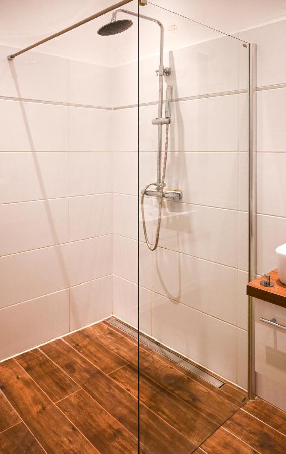 Modern Apartment Wiener Stadthalle Esterno foto